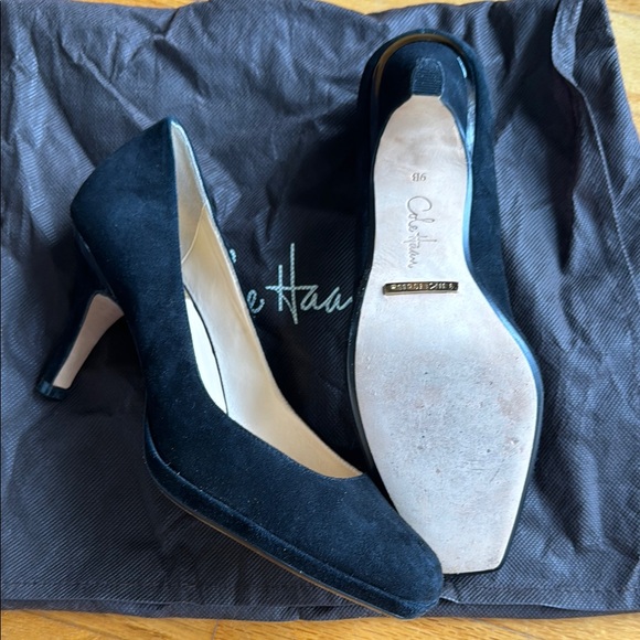 Cole Haan Black Suede Women's Shoes - Picture 2 of 7